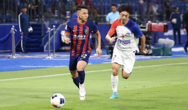 企鹅体育-沪上两强亚冠均吞3球惨败 国足伊万看后该挠头了