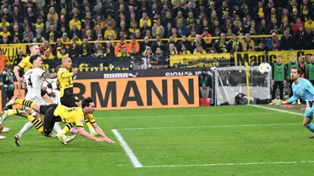 1710839676923076592.jpg 44.jpg