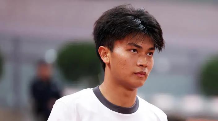 喜讯!青岛西海岸官宣两位上港王牌租借入队,一人曾是国字号主力